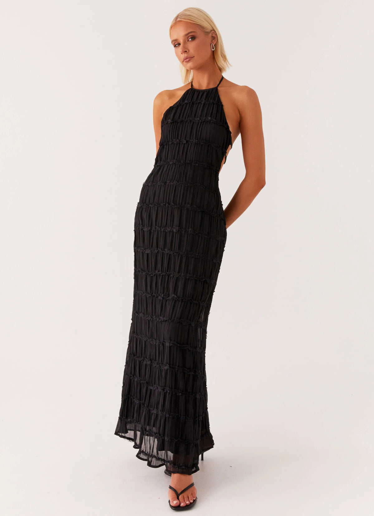 aullie maxi dress Stunning for Summer Events This garment is a comfortable and versatile dress thoughtfully designed to fit all body shapes and sizes Aullie Maxi Dress - The