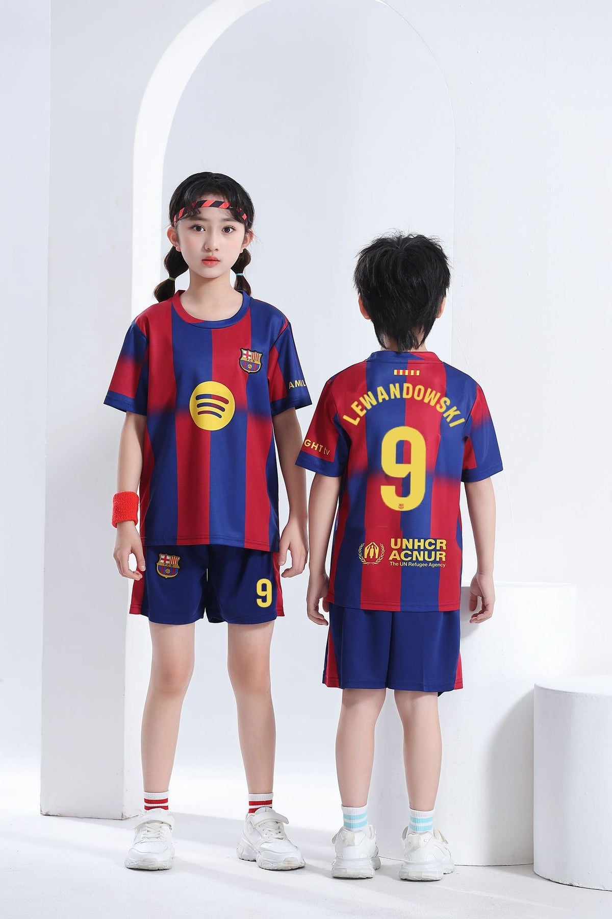 Kids’ Football Jersey & Shorts Set Barcelona – Lewandowski