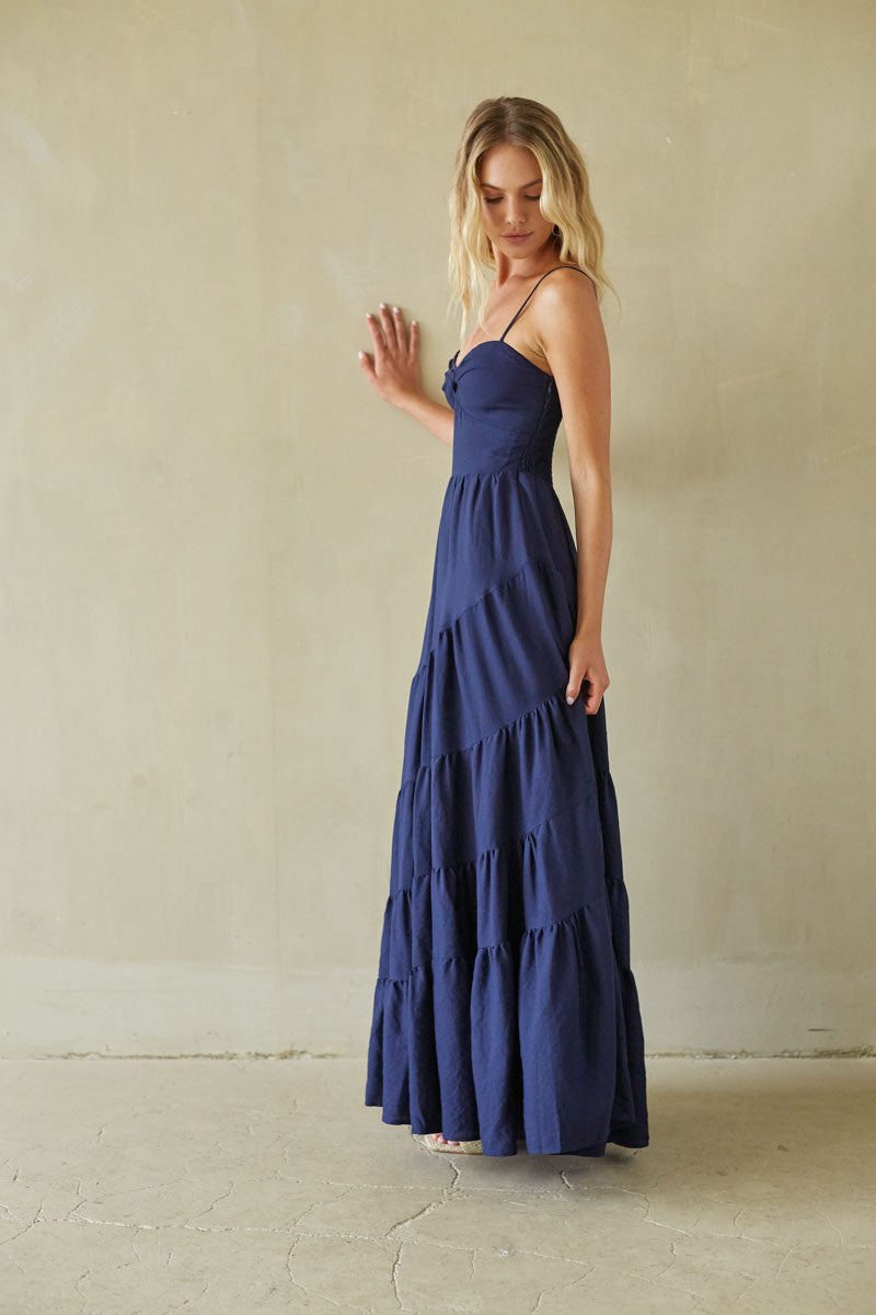 donna twist front maxi dress Twist Front Maxi Dress